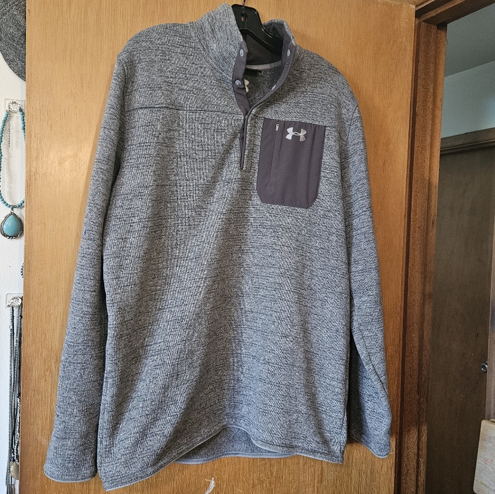 Under Armour Men's Gray Sweater